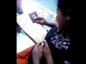 مرد پیاده روی برهنه  ...
