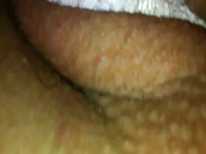 جوجه زیبا خودش fucks ...