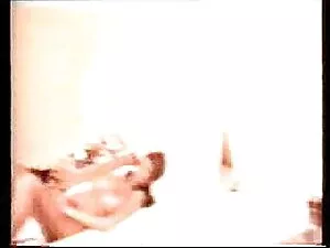 دو دختر خورد دیک از  ...