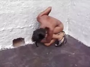 دختران نوجوان بحث تن ...